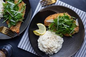 Keto Recipe for Cheesy Broccoli Soup